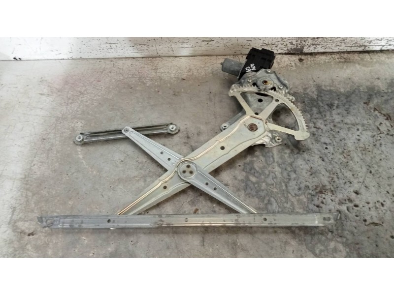 Recambio de elevalunas delantero derecho para lexus nx 300h 4wd referencia OEM IAM   