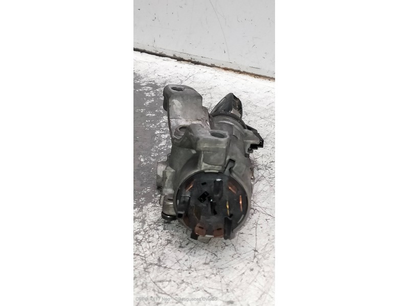 Recambio de conmutador de arranque para audi a6 berlina (4b2) 2.5 tdi quattro referencia OEM IAM 4B0905851P  