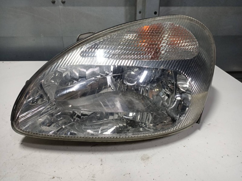 Recambio de faro izquierdo para daewoo nubira berlina 1.6 cat referencia OEM IAM   