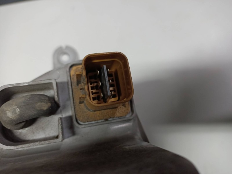 Recambio de faro izquierdo para daewoo nubira berlina 1.6 cat referencia OEM IAM   