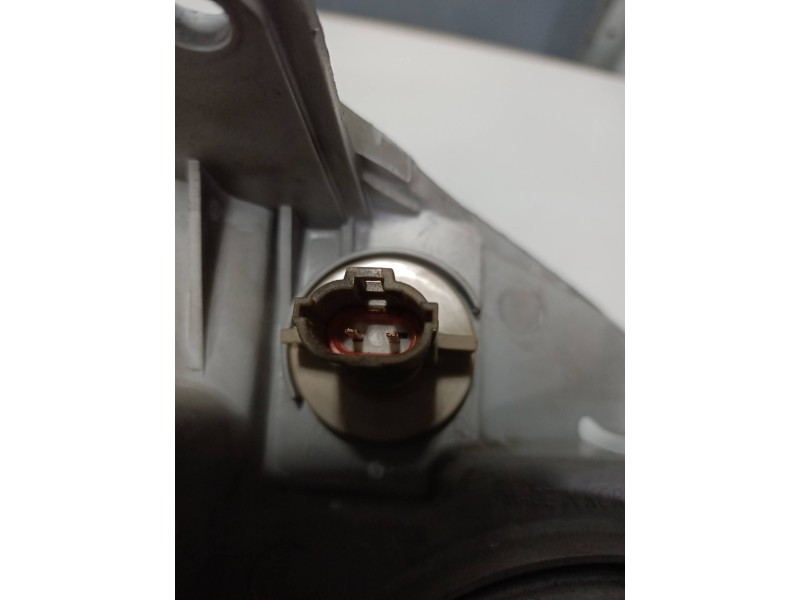 Recambio de faro izquierdo para daewoo nubira berlina 1.6 cat referencia OEM IAM   