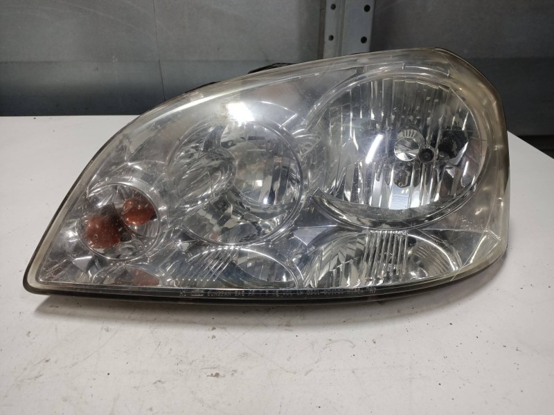 Recambio de faro izquierdo para daewoo nubira berlina 1.8 cat referencia OEM IAM   