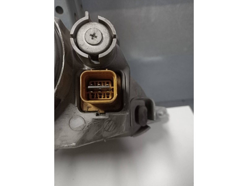Recambio de faro izquierdo para daewoo tacuma 2.0 cat referencia OEM IAM   