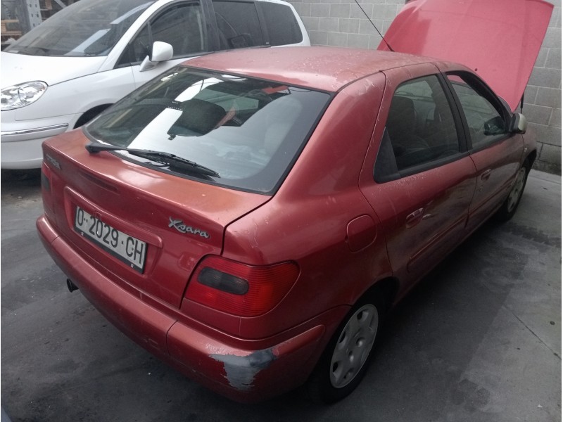 citroen xsara berlina del año 2000