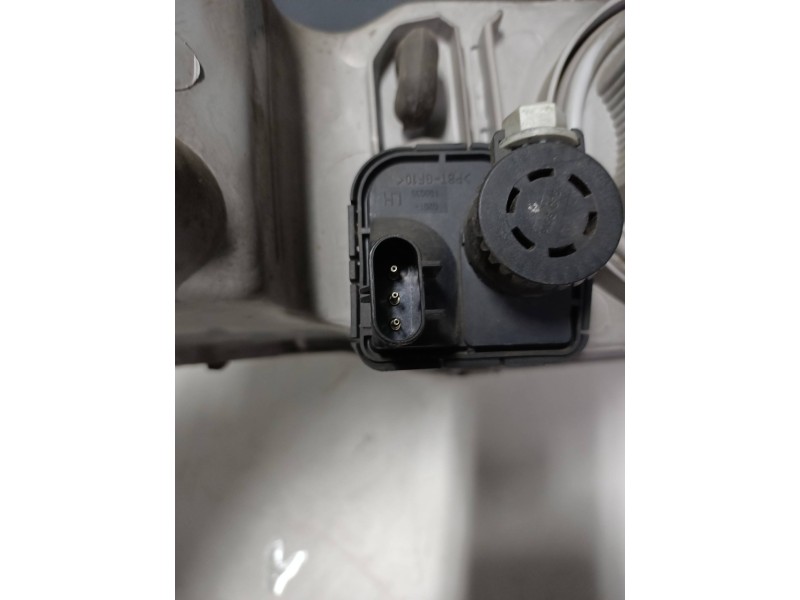 Recambio de faro izquierdo para daewoo nubira berlina 1.6 cat referencia OEM IAM   