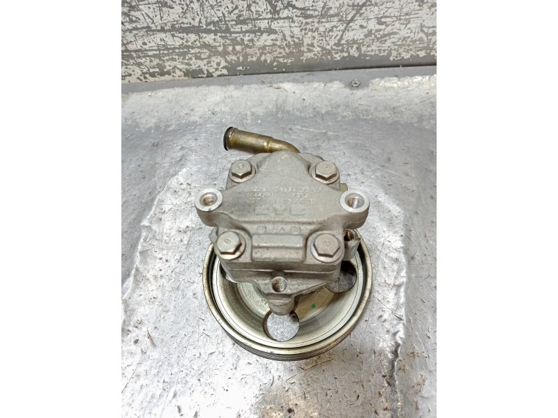 Recambio de bomba direccion para ford fiesta (cbk) steel referencia OEM IAM 2S6C3A696DC  