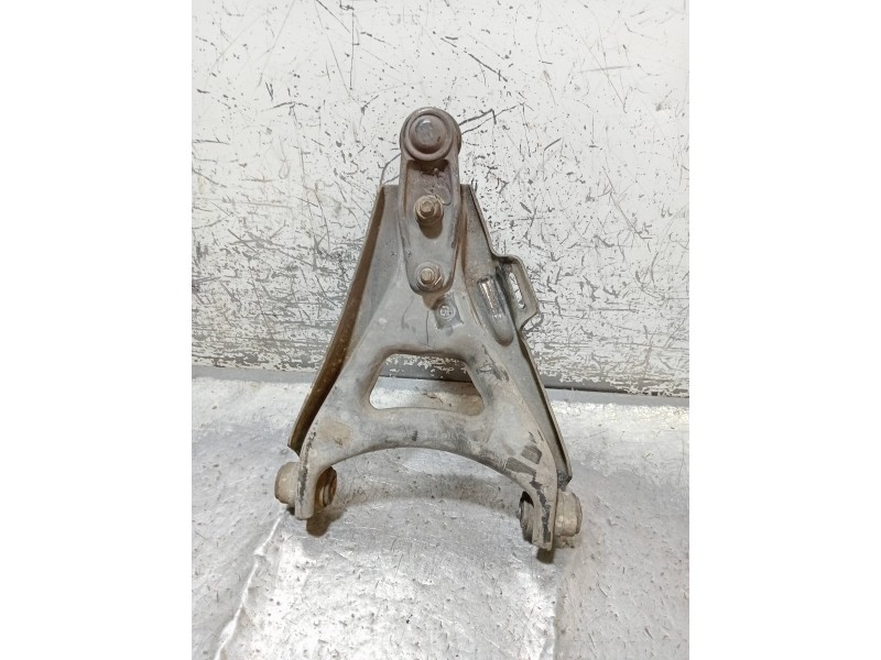 Recambio de brazo suspension superior delantero izquierdo para renault rapid/express (f40) 1.4 referencia OEM IAM   