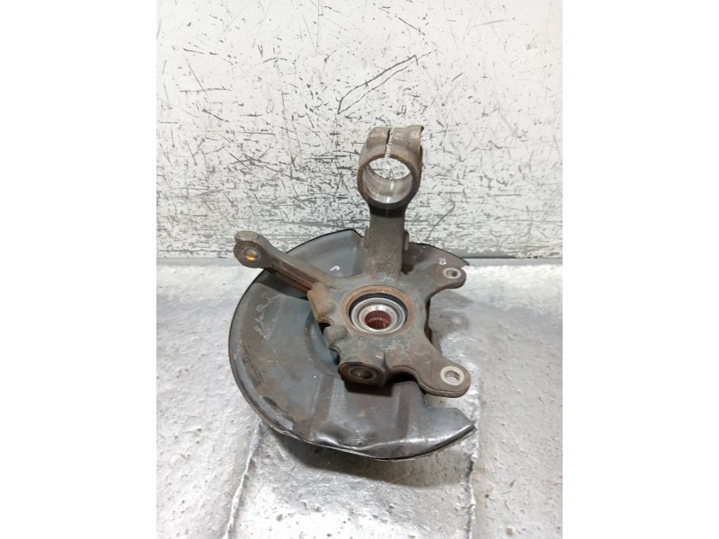 Recambio de mangueta delantera izquierda para mg rover serie 400 (xw) 418 gsd/sld referencia OEM IAM   