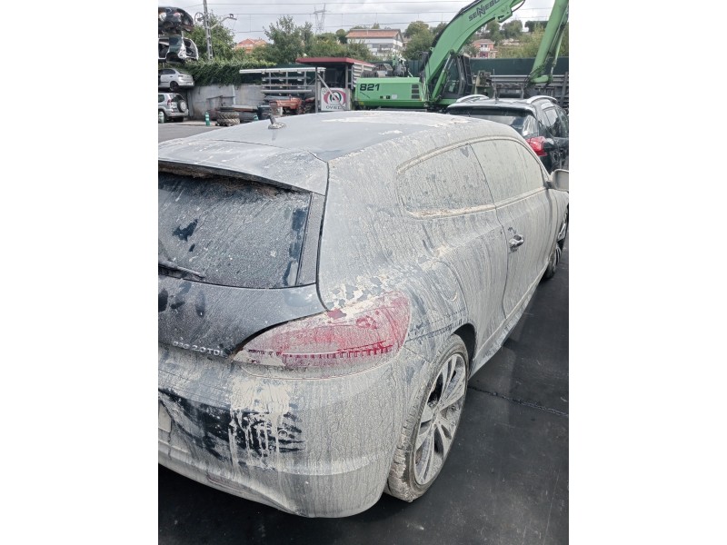 volkswagen scirocco (137) del año 2012