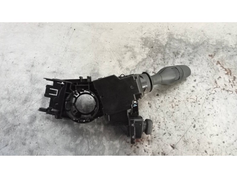 Recambio de mando luces para lexus nx 300h 4wd referencia OEM IAM   