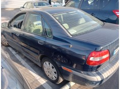 volvo s40 berlina del año 2000 2