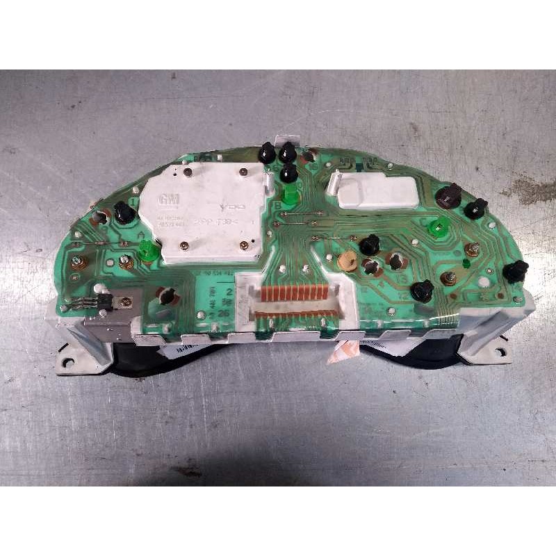 Recambio de cuadro instrumentos para opel corsa b 1.0 12v cat (x 10 xe / lw3) referencia OEM IAM 110008868005 09113239MP 