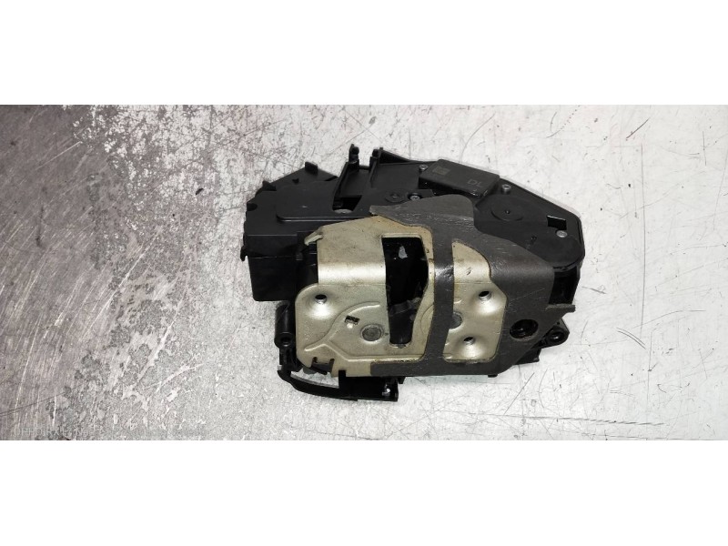 Recambio de motor cierre centralizado trasero derecho para ford c-max trend referencia OEM IAM AM5AR26412CC  