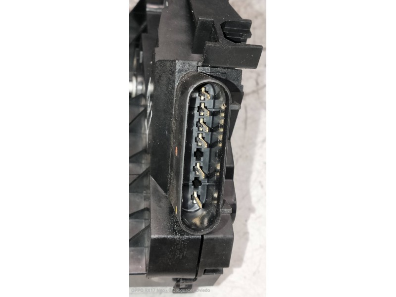 Recambio de motor cierre centralizado trasero derecho para ford c-max trend referencia OEM IAM AM5AR26412CC  