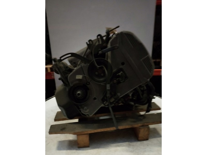 Recambio de motor completo para hyundai lantra (j1) 1.8 16v cat referencia OEM IAM G4CN R498752 