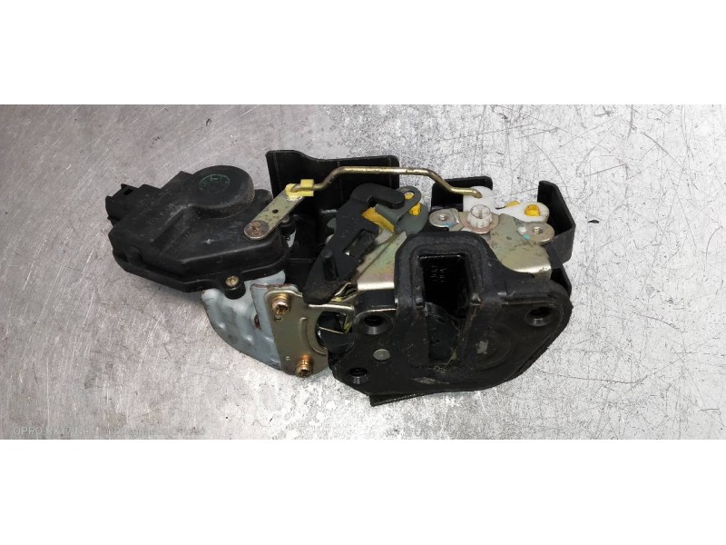 Recambio de motor cierre centralizado trasero derecho para hyundai santa fe (sm) 2.0 crdi vgt comfort referencia OEM IAM   