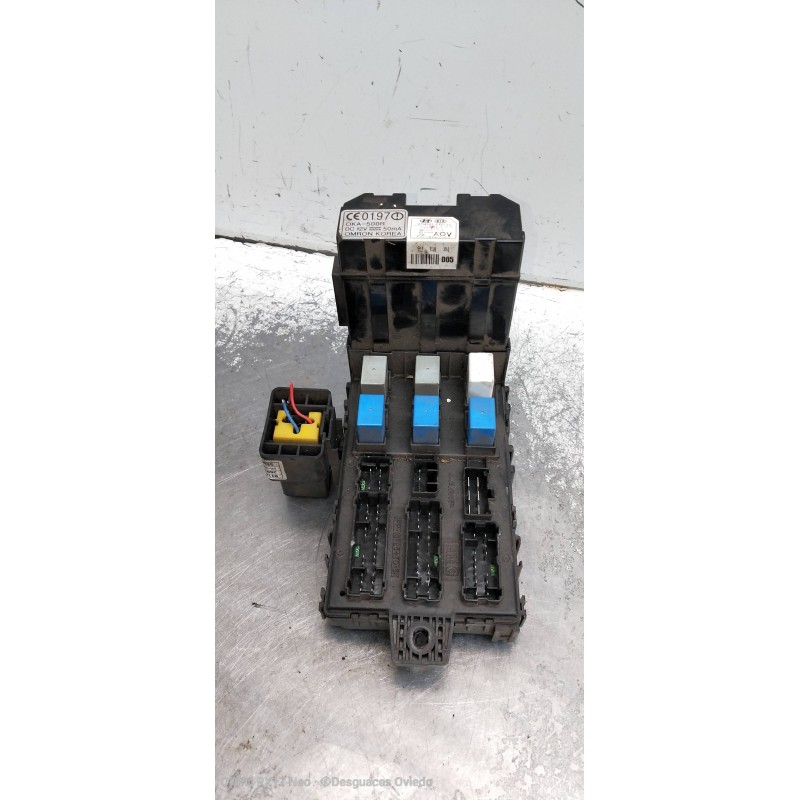 Recambio de caja reles / fusibles para hyundai santa fe (sm) 2.0 crdi vgt comfort referencia OEM IAM 9540026511 9118826105 