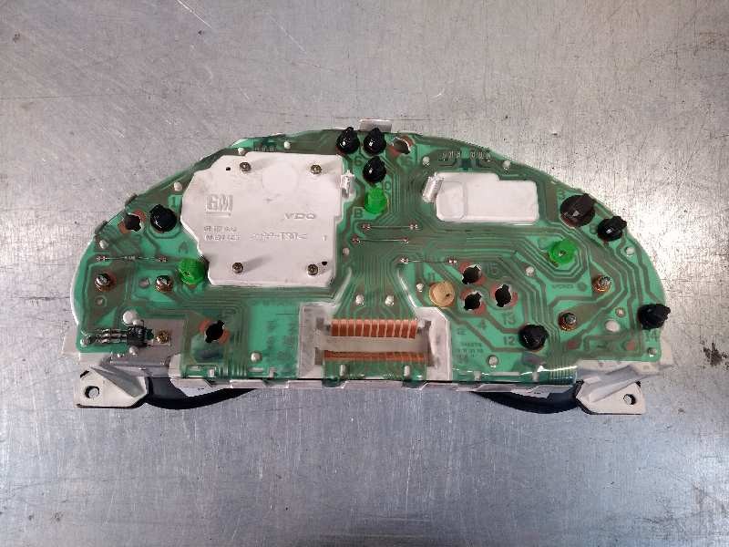 Recambio de cuadro instrumentos para opel corsa b world cup referencia OEM IAM 110008868001 09113234MC 