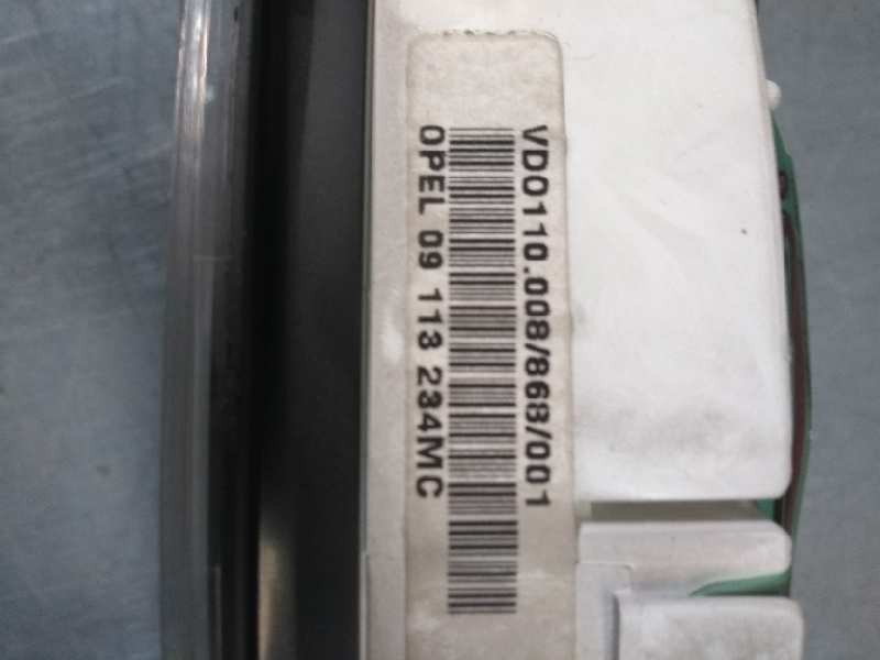 Recambio de cuadro instrumentos para opel corsa b world cup referencia OEM IAM 110008868001 09113234MC 