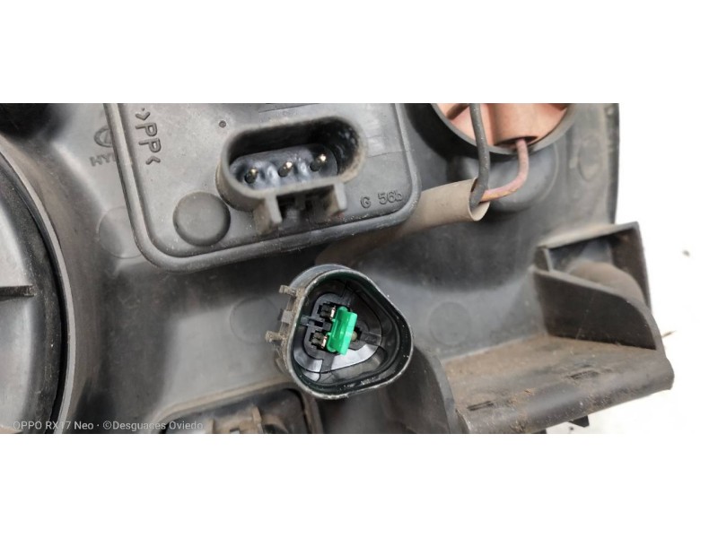 Recambio de faro derecho para hyundai santa fe (sm) 2.0 crdi vgt comfort referencia OEM IAM   