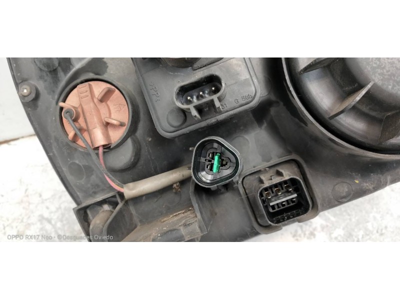 Recambio de faro izquierdo para hyundai santa fe (sm) 2.0 crdi vgt comfort referencia OEM IAM   