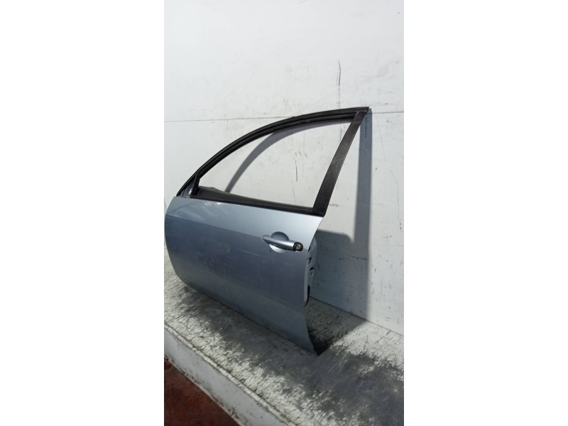 Recambio de puerta delantera izquierda para nissan primera berlina (p12) acenta referencia OEM IAM   5P