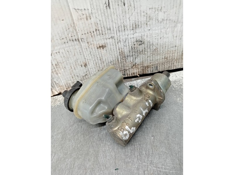 Recambio de bomba freno para renault rapid/express (f40) 1.4 referencia OEM IAM   