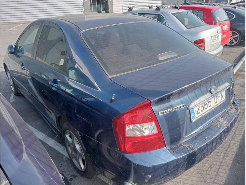 kia cerato del año 2005