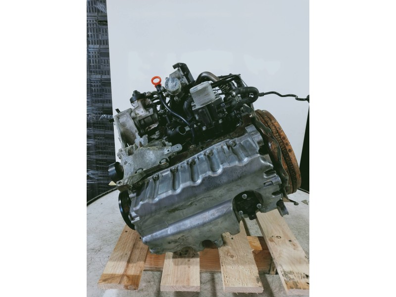 Recambio de motor completo para volkswagen scirocco (137) 2.0 tdi referencia OEM IAM CFH 319210 