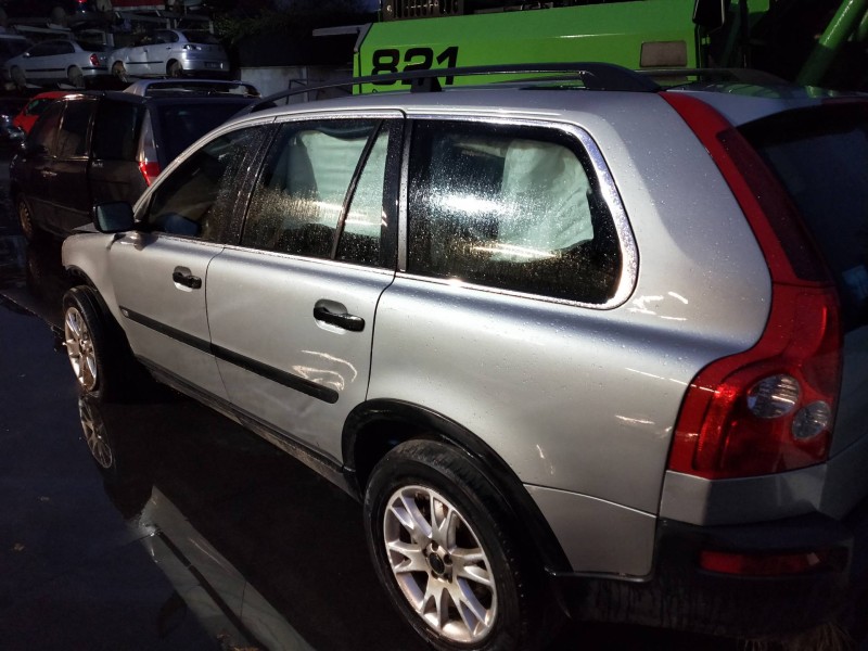 volvo xc90 del año 2003