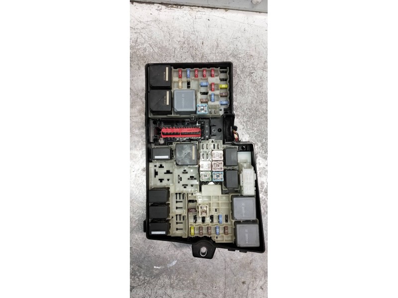Recambio de caja reles / fusibles para ford c-max trend referencia OEM IAM AV6T14K733FEA 0217AV6T14K733FEA 