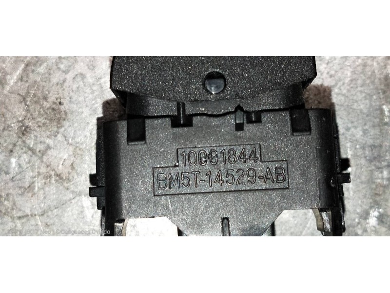 Recambio de mando elevalunas delantero derecho para ford c-max trend referencia OEM IAM BM5T14529AB  