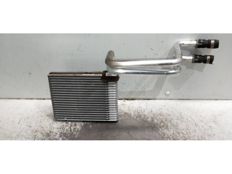 Recambio de radiador calefaccion / aire acondicionado para ford c-max trend referencia OEM IAM VPAMFH18476AA  