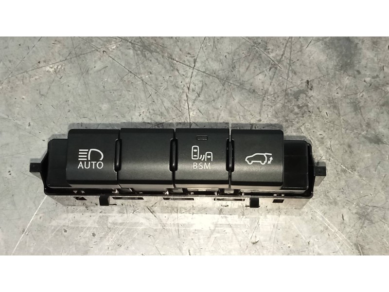 Recambio de mando multifuncion para lexus nx 300h 4wd referencia OEM IAM 3610J90 75P356 