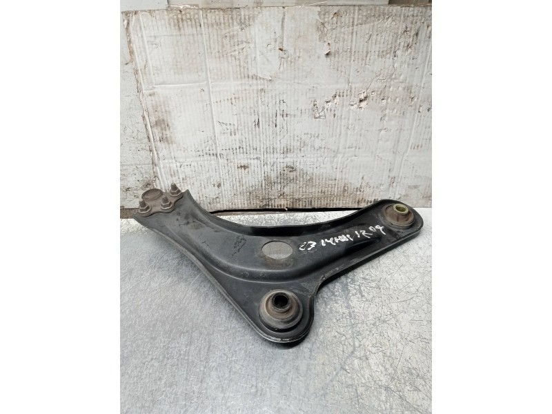 Recambio de brazo suspension inferior delantero izquierdo para citroen c3 exclusive referencia OEM IAM   