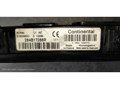 Recambio de caja reles / fusibles para renault megane iii berlina 5 p dynamique referencia OEM IAM 284B17288R S180098501 BCM95 2