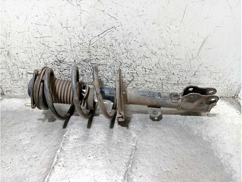 Recambio de amortiguador delantero derecho para mitsubishi outlander (gf0) motion 4wd referencia OEM IAM 4060A562  