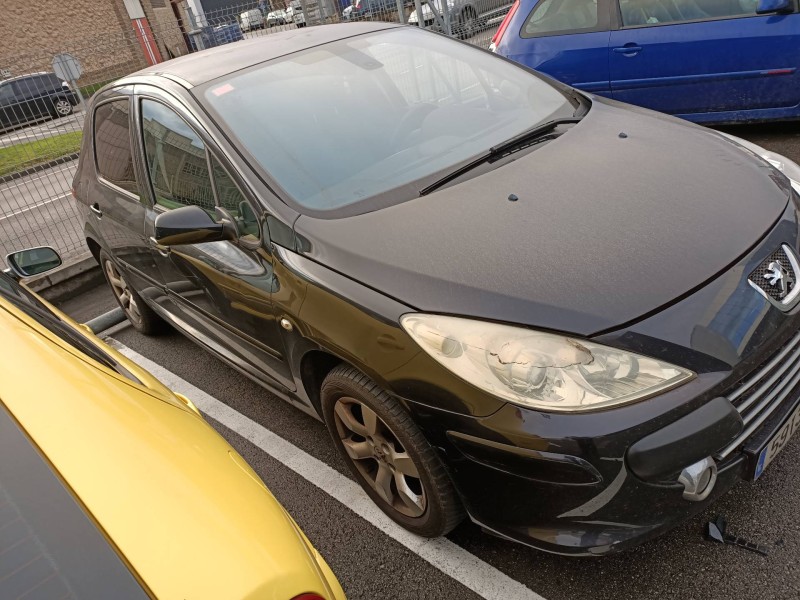 peugeot 307 berlina (s2) del año 2006
