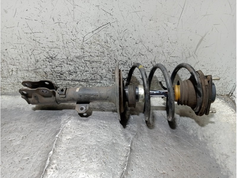 Recambio de amortiguador delantero izquierdo para mitsubishi outlander (gf0) motion 4wd referencia OEM IAM 4060A561  