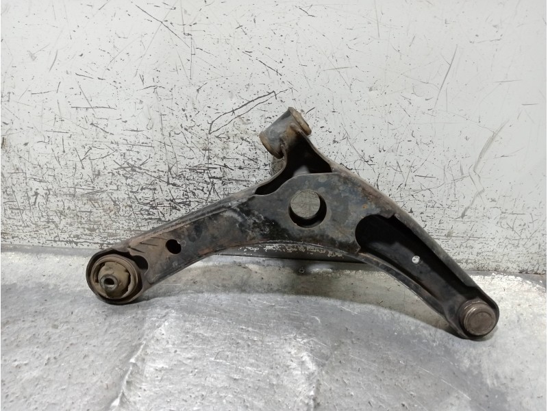 Recambio de brazo suspension inferior delantero izquierdo para mitsubishi outlander (gf0) motion 4wd referencia OEM IAM   