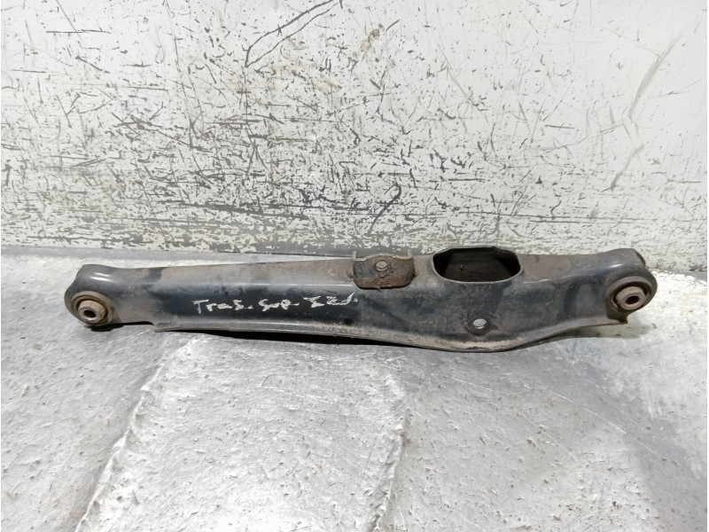 Recambio de brazo suspension superior trasero izquierdo para mitsubishi outlander (gf0) motion 4wd referencia OEM IAM   