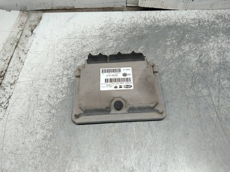 Recambio de centralita motor uce para volkswagen golf iv berlina (1j1) básico referencia OEM IAM IAW4AVV0 036906014CG 6160034614