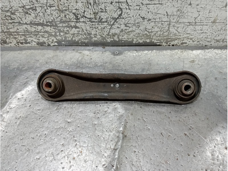 Recambio de brazo suspension superior trasero izquierdo para mitsubishi outlander (gf0) motion 4wd referencia OEM IAM   