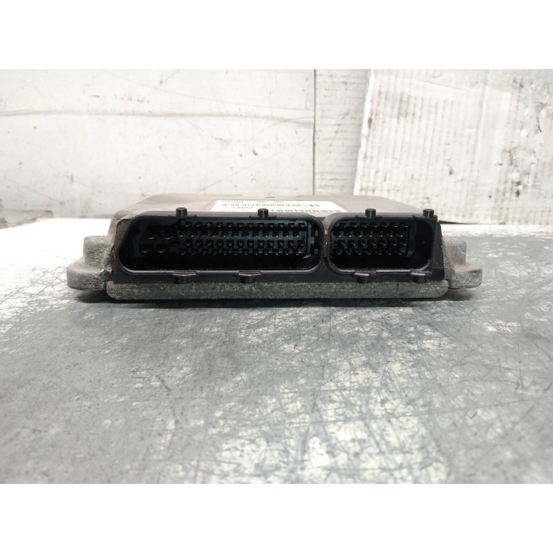 Recambio de centralita motor uce para volkswagen golf iv berlina (1j1) básico referencia OEM IAM IAW4AVV0 036906014CG 6160034614