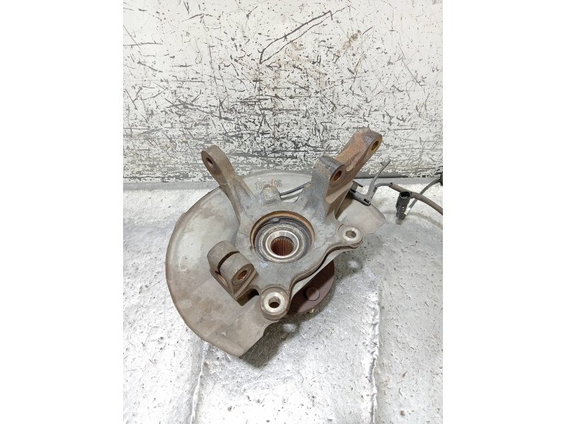 Recambio de mangueta delantera izquierda para mitsubishi outlander (gf0) motion 4wd referencia OEM IAM   