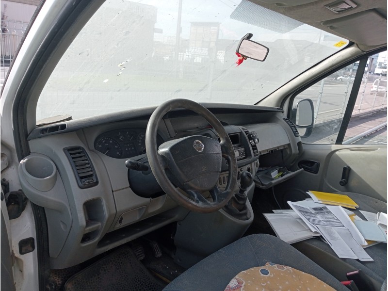 nissan primastar (x83) del año 2004