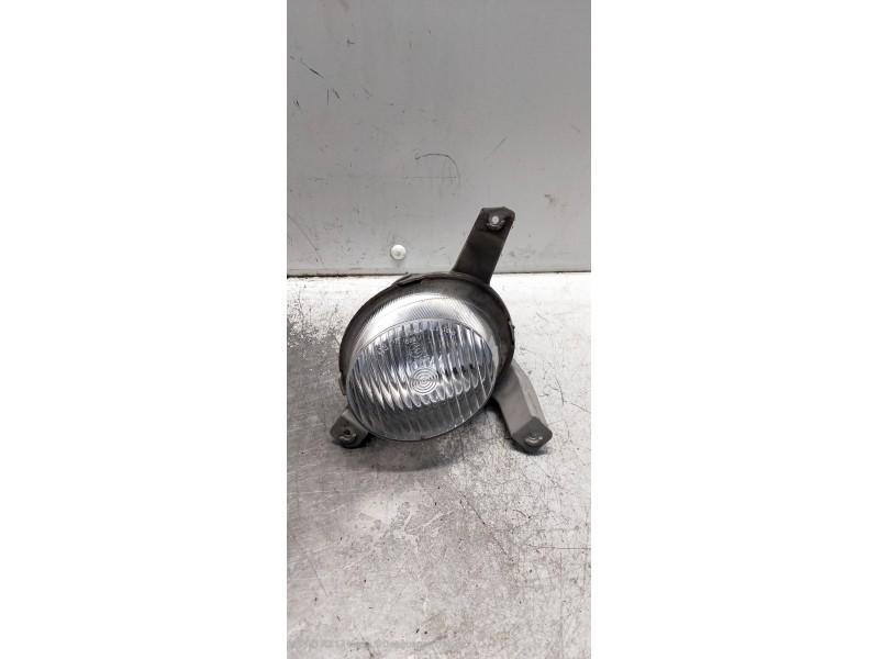 Recambio de faro antiniebla derecho para chevrolet aveo ls referencia OEM IAM   