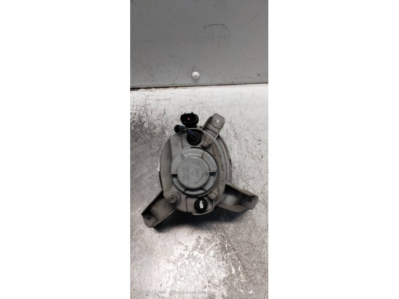 Recambio de faro antiniebla derecho para chevrolet aveo ls referencia OEM IAM   