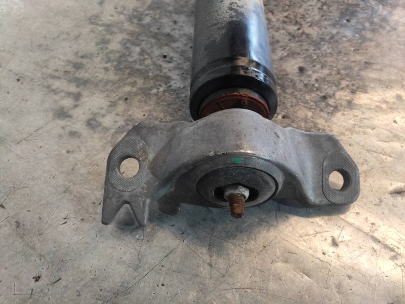 Recambio de amortiguador trasero derecho para opel insignia berlina cosmo referencia OEM IAM 3114403  