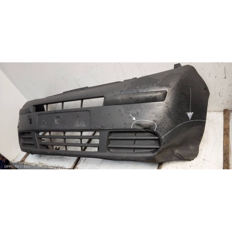 Recambio de paragolpes delantero para nissan primastar (x83) caja cerrada batalla corta 2,76t referencia OEM IAM   